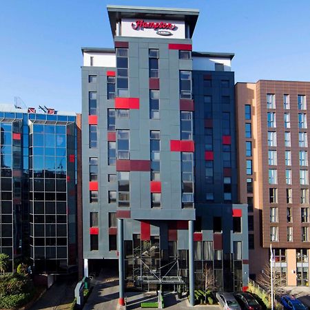 Hampton By Hilton London Croydon Hotel Екстериор снимка